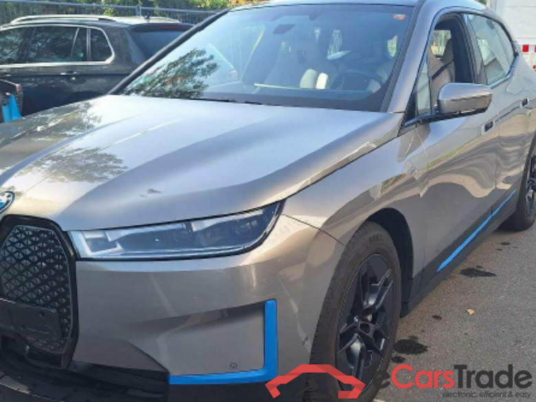 Baureihe iX 40 xDrive 76kWh #1