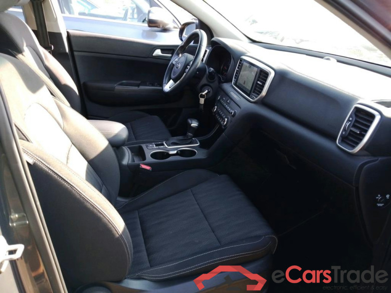KIA Sportage / 2018 / 5P / todoterreno 1.6 MHEV Business DCT 100kW (136CV) 4X2 #6