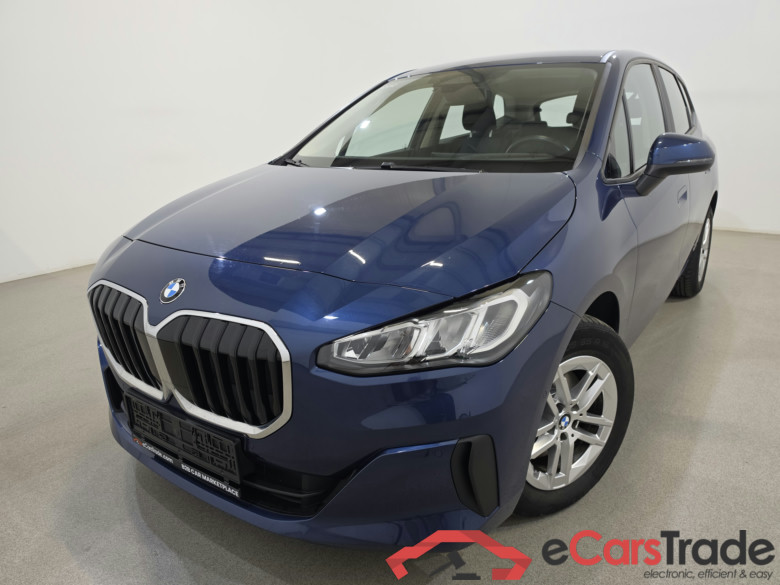 BMW 218i Active Tourer Aut. LED LC-Pro Navi-Pro KeylessGo Camera Klima PDC ... #1