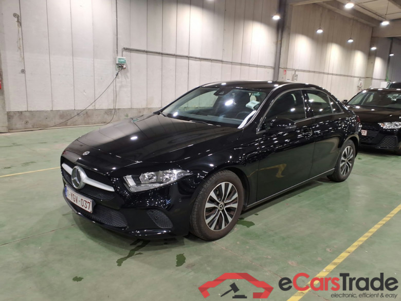 MERCEDES-BENZ A-Klasse 1.5 A 180 D BUSINESS SOLUTION #1
