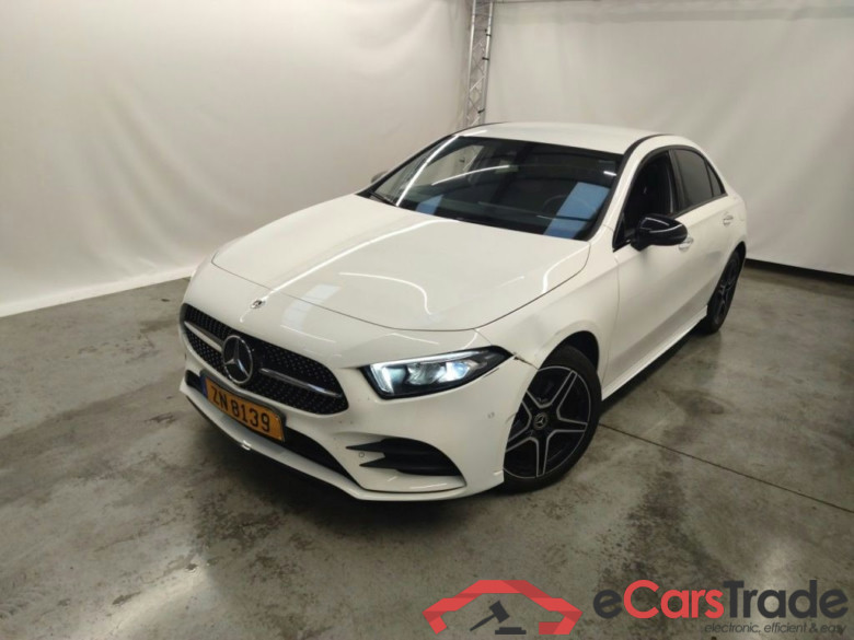 MERCEDES CLASSE A SEDAN (V177) A 250 e 160hp PHEV AMG Line 4d