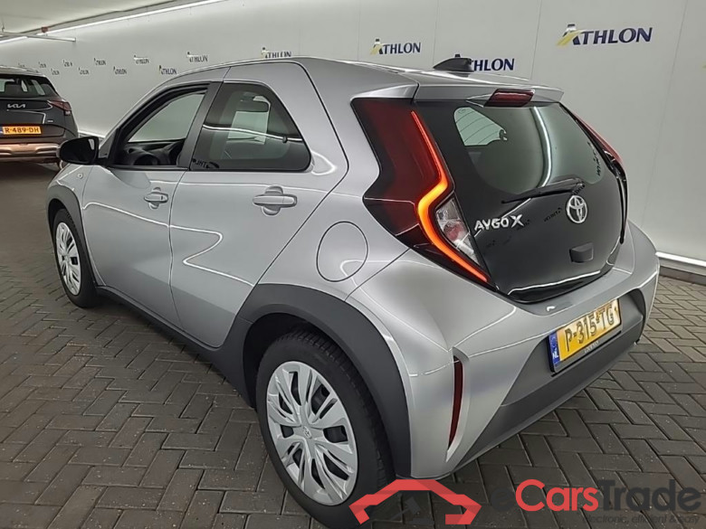 TOYOTA Aygo X 1.0 VVT-I MT play 5D 53kW #4