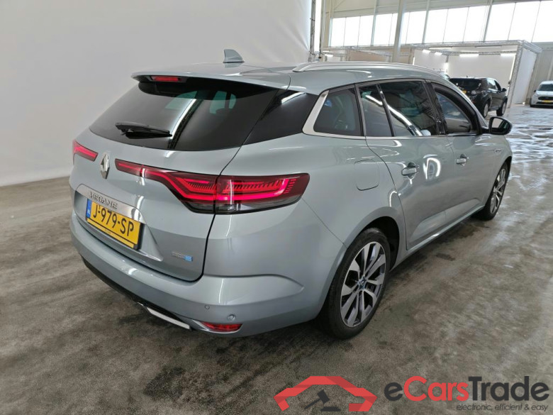 Renault Mégane Estate PHEV 160 Business Edition One 5d #2