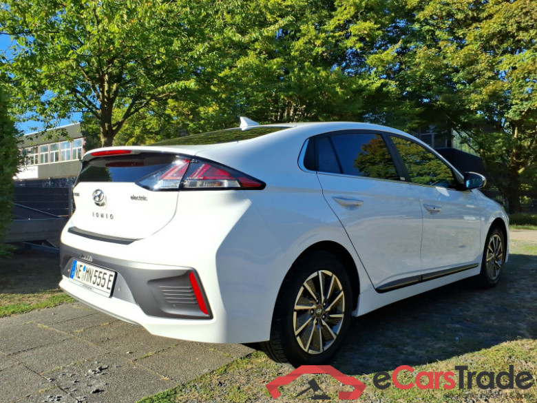Hyundai Ioniq  #3