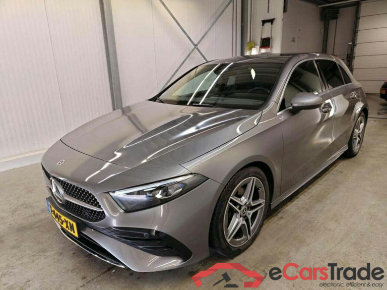 MERCEDES-BENZ A-klasse 180 AMG Line #1