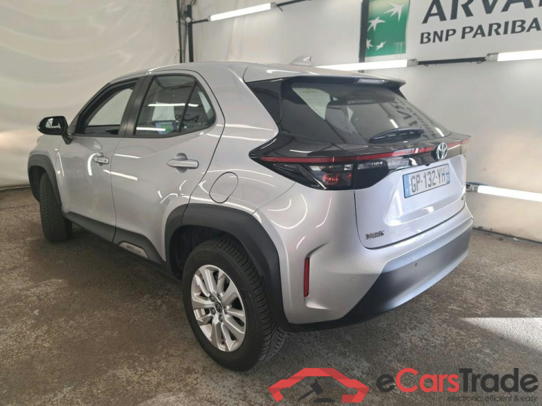 TOYOTA Yaris Cross Hybride / 2021 / 5P / SUV 1.5 HYBRID 116H DYNAMIC BUSINESS BEY AWD #2