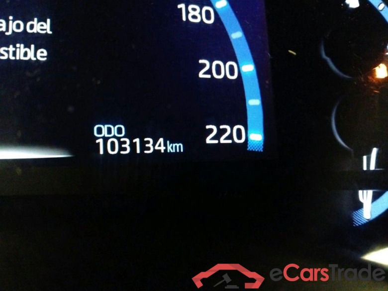 TOYOTA Yaris Cross / 2021 / 5P / todoterreno 1.5 120H Adventure #5