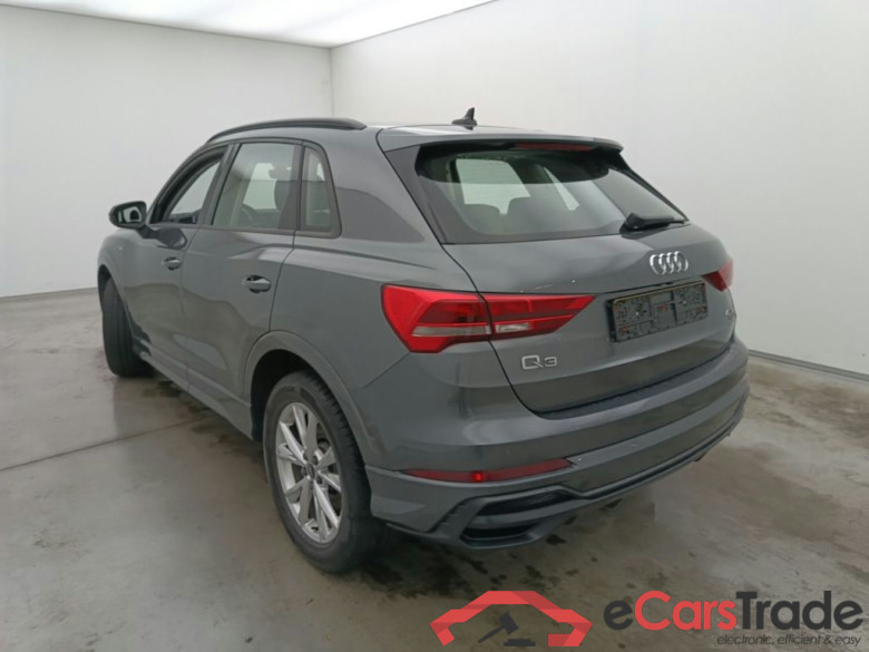 AUDI Q3 DIESEL - 2020 40 TDi 200 Quattro S line S tronic 5d #3