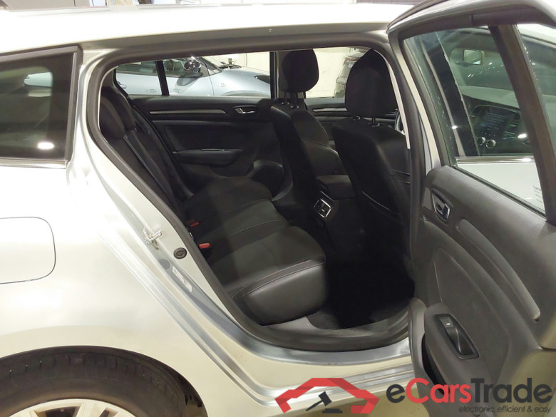 RENAULT MEGANE GRANDTOUR 1.3 TCE 140 EQUILIBRE #5