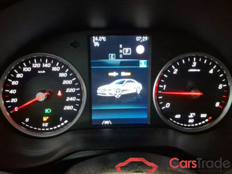 Mercedes-Benz GLC  #6