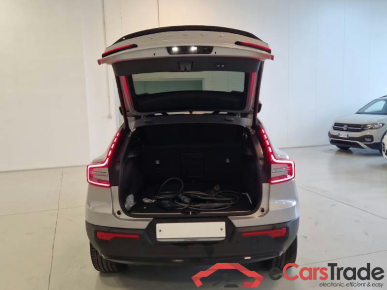 VOLVO C40 / 2021 / 5P / CROSSOVER RECHARGE TWIN PLUS #5