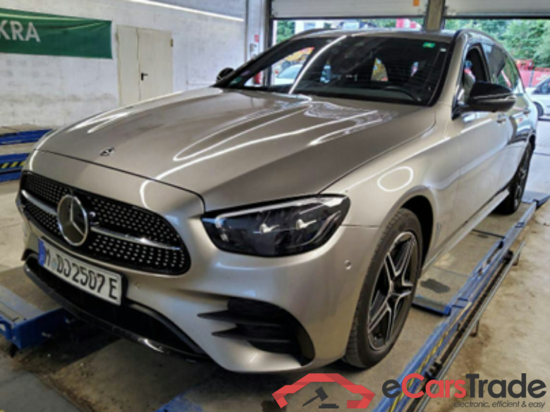E -Klasse T-Modell E 300 de 4Matic (213.211)AMG 2.0 AMG Line 225KW AT9 E6d #1