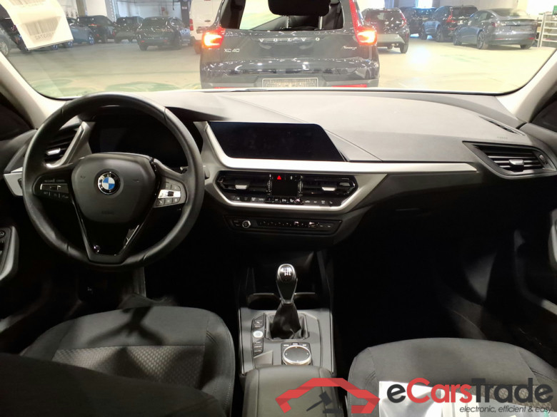 BMW 1 SERIES HATCH 1.5 116I (80KW) #1