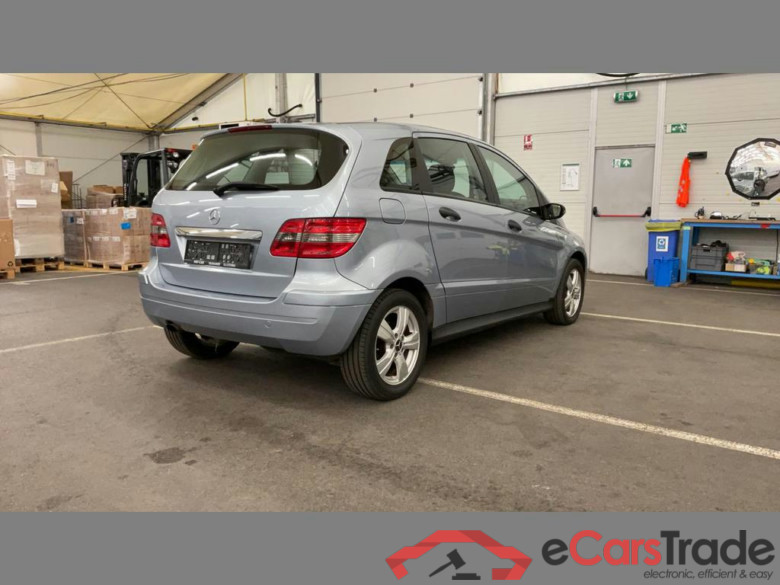 MERCEDES-BENZ B-Class (W245) B 150 #4
