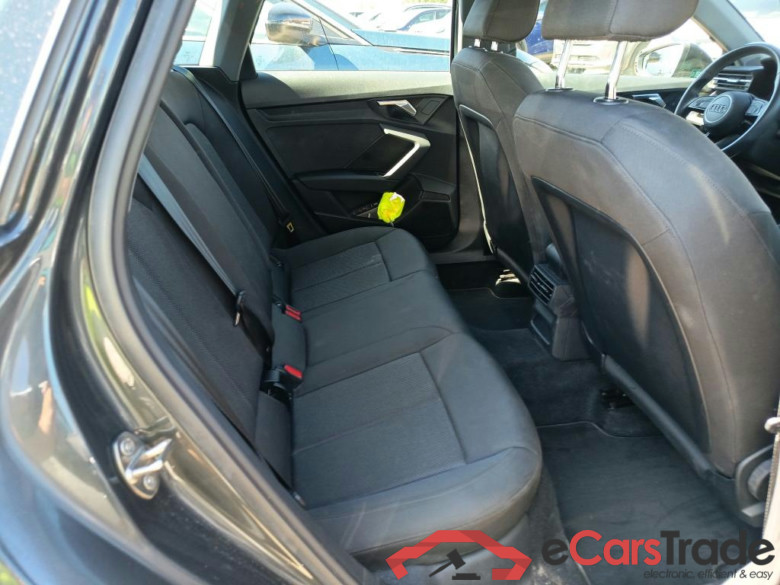 AUDI A3 / 2020 / 5P / berlina con portón Sportback 30 TDI 85kW (116CV) S tronic #5