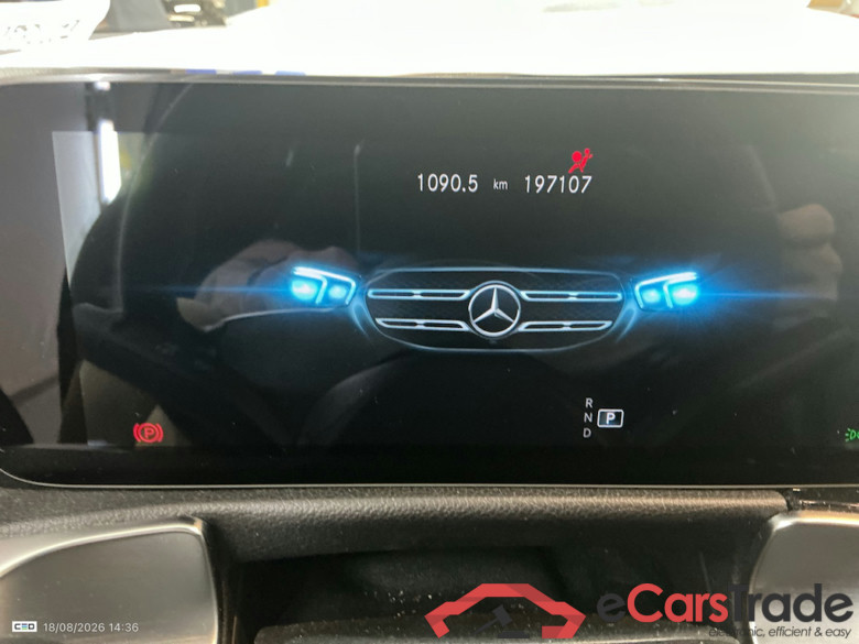 MERCEDES-BENZ CLASS GLB DIESEL (X247) GLB 180 d Business Solution #1