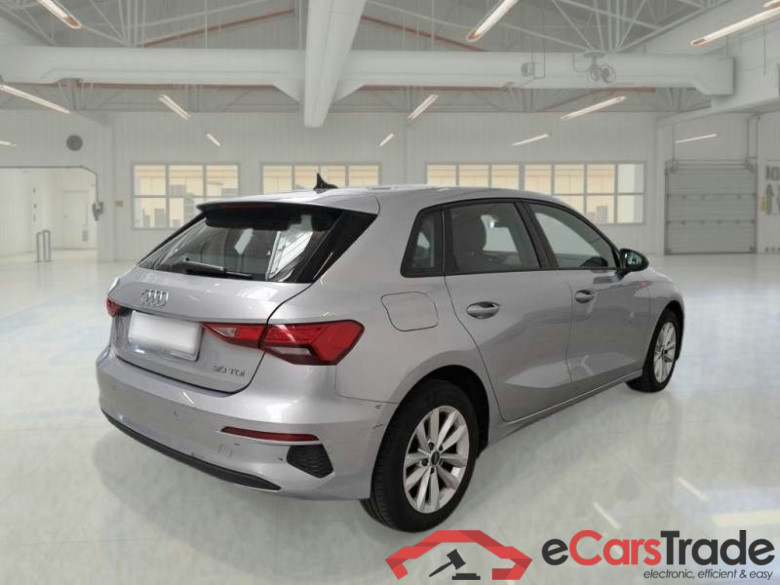 AUDI A3 / 2020 / 5P / BERLINA 30 TDI S TRONIC BUSINESS S.BACK #2