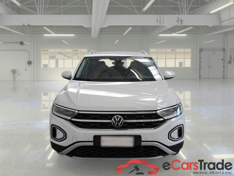 VOLKSWAGEN T-ROC / 2021 / 5P / SUV 2.0 TDI SCR STYLE DSG #6