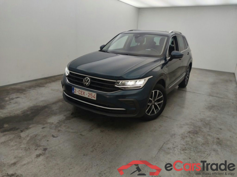 Volkswagen Tiguan 1.4 eHybrid DSG Life 5d #1