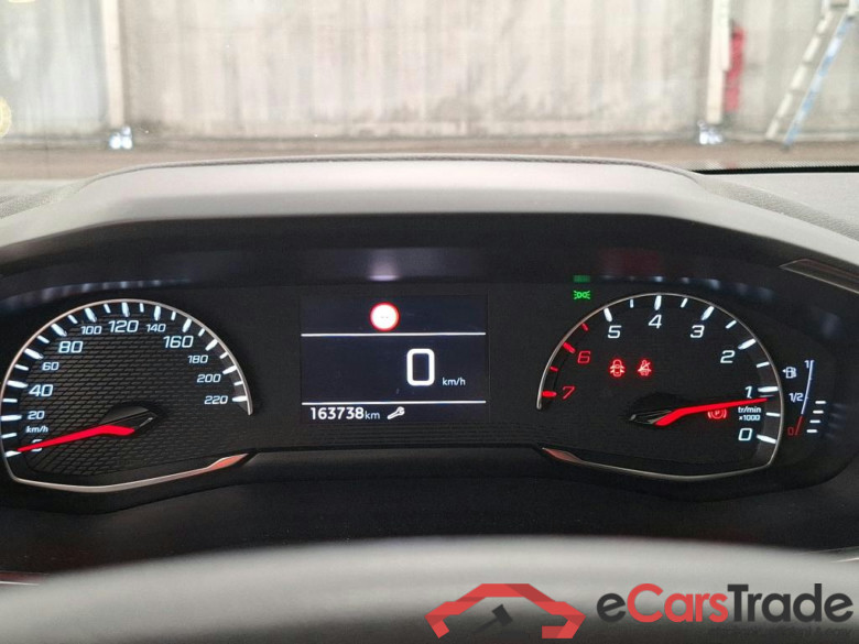 2008 Active Pack 1.2 PureTech 100CV BVM6 E6d #6