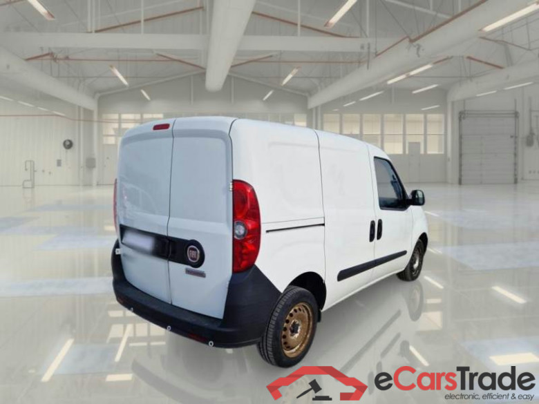 FIAT DOBLÒ CARGO / 2014 / 4P / VETT. FURGONATA CH1 BUSINESS 1.3 MJET 95CV E6D SeS #2