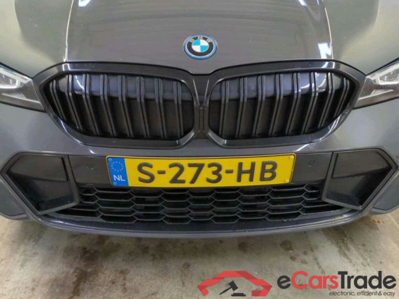 BMW 3-serie 330 #4