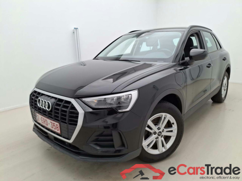 AUDI Q3 1.4 45 TFSI E ATTRACTION S-TRO