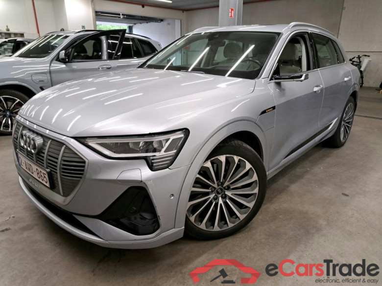 AUDI - AUD E-TRON 55 Quattro S-Line 408PK Limited Edition & With Ventilated Seats & B&O Sound & Head Up & Side Assist & Pre Sense & 21 Inch & Surround Cameras * ELECTRIC *
