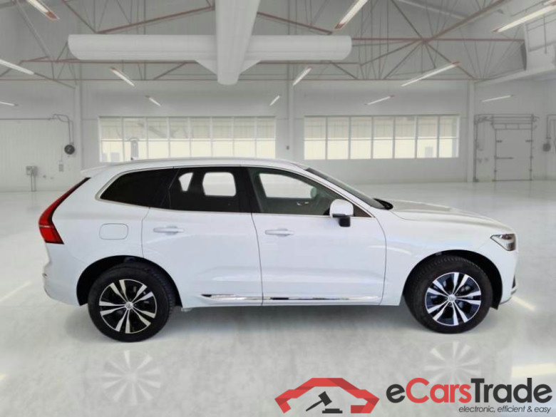Volvo XC60 2.0 T6 Plug-In Hybrid AWD Inscription Aut. Pano LED Virtual ACC Navi KeylessGo Klima PDC ... #3