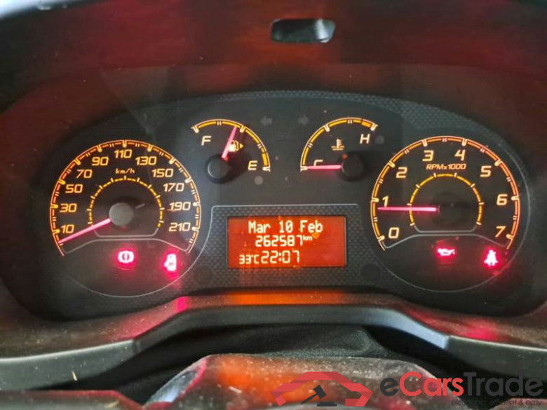 FIAT FIORINO / 2016 / 4P / VETT. FURGONATA 1.3 MULTIJET 80 CV E6 SX #4