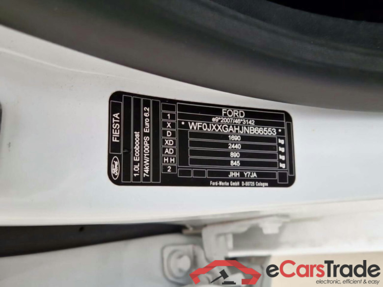 FORD Fiesta 1.0 EcoBoost Titanium #4