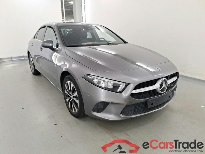 MERCEDES-BENZ A-CLASS LIMOUSINE 1.3 A 250 E BUSINESS LINE DCT #2