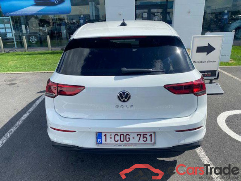 VOLKSWAGEN Golf VIII Golf Life Business Premium 1.0 TSI 81 kW (110 ch) 6 vitesses manuel #2