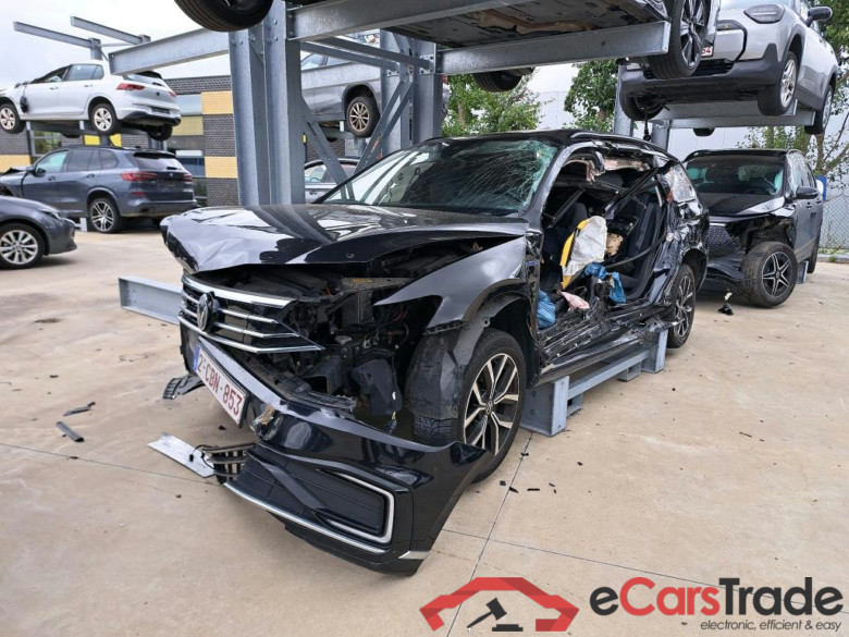 VOLKSWAGEN - VW  PASSAT VARIANT TSI GTE 218PK DSG            ***            TOTAL LOSS            ***               Business Pack Adventure   * HYBRID * #1