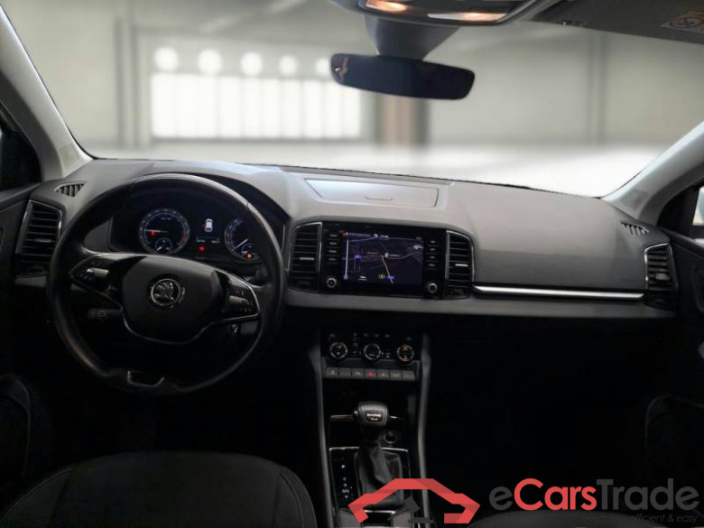 SKODA KAROQ / 2022 / 5P / SUV 2.0 TDI 110KW EVO SCR EXECUTIVE DSG 4X4 #3