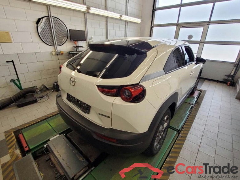 Mazda MX-30 (DR)(05.2020->) DE - SUV5 e-SKYACTIV, Advantage, 2022 - 2025 #3
