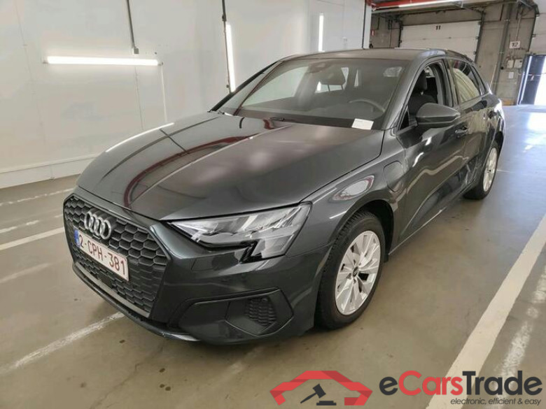Audi A3 Sportback A3 Sportback 1.4 40 TFSI e Attraction (PHEV) 150kW/204pk  5D/P Auto-6 #1