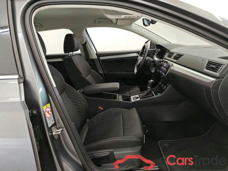 Škoda Superb Combi 1.5 TSI ACT DSG Business Edition 5d #3