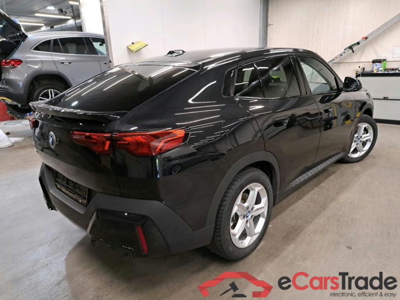 BMW iX2 xDrive30 Aut. LED LC-Pro Navi-Pro KeylessGo Klima PDC ... #2