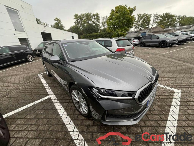 SKODA Superb Combi PHEV 1.5 TSI Selection DSG (150 kW)