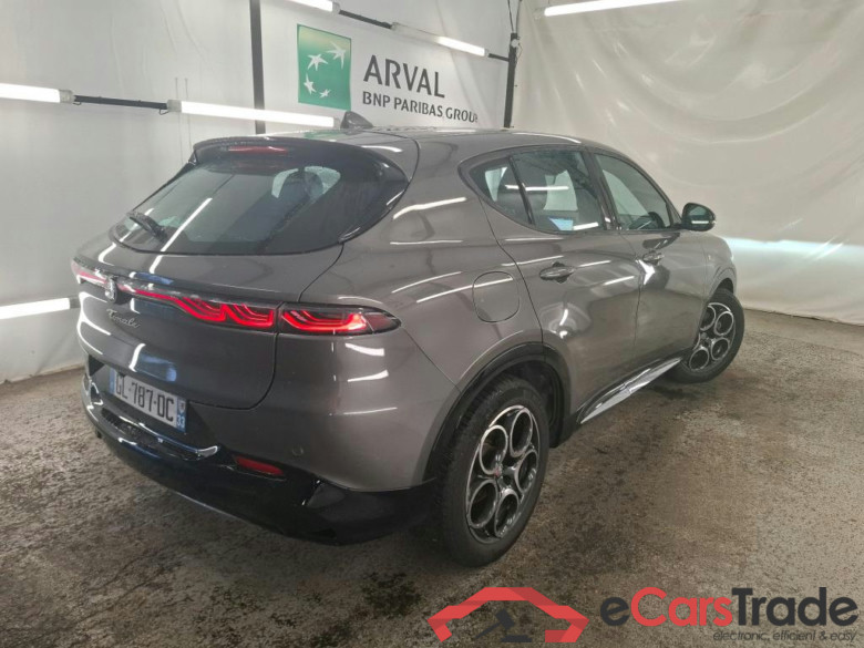 Tonale / 2022 / 5P / SUV 1.5T Hybrid 160 TCT7 Ti #3