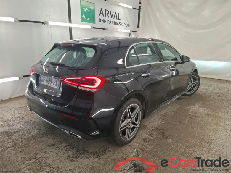 MERCEDES BENZ Classe A Compact 2018 5P Berline A 250 e AMG Line 8G DCT #4