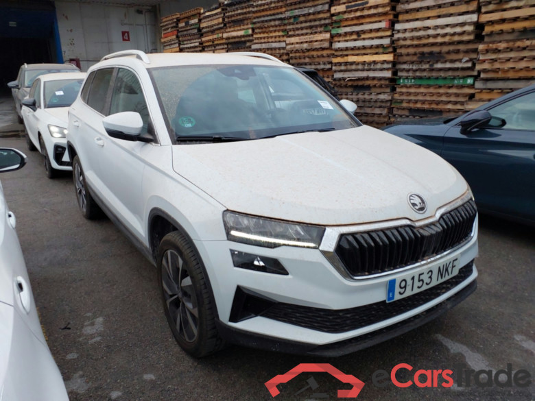 SKODA Karoq 1.5 TSI 110 kW (150CV) DSG 7 vel automatico Plus