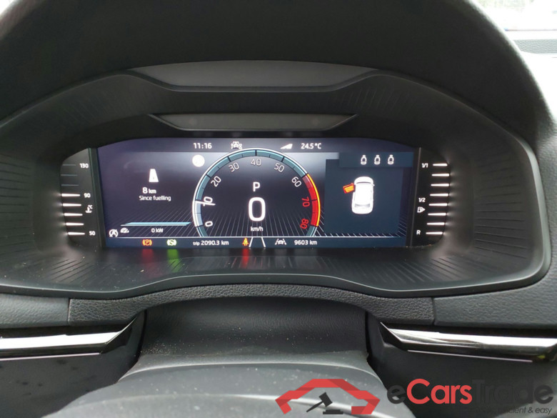SKODA Karoq 1.5 TSI 110 kW (150CV) DSG 7 vel automatico Plus #4