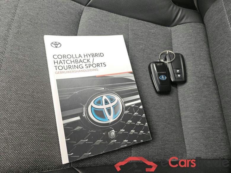 TOYOTA Corolla Touring Sports 72 kW #6