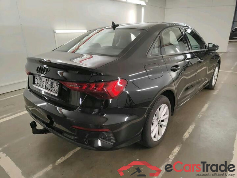 Audi A3 BERLINE A3 Berline 2.0 TDi 35 S tronic Business Edit. 110kW/150pk  4D/P Auto-7 #4