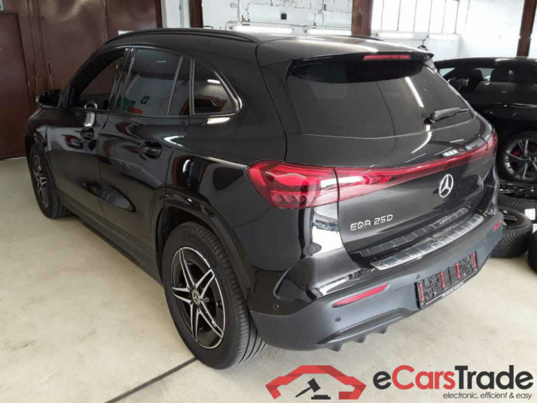 Mercedes-Benz EQA 250  #3