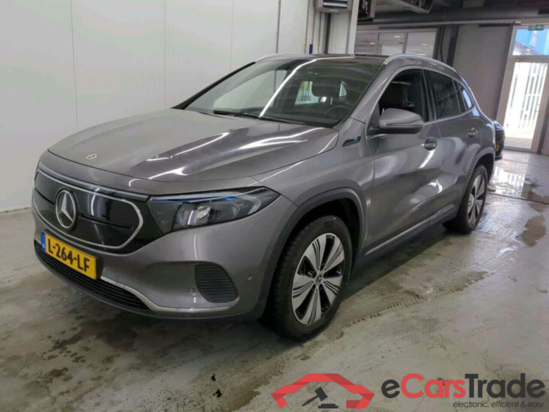 MERCEDES-BENZ EQA 250 Bns Sol. Lux