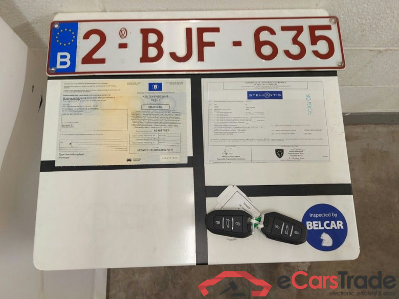 Peugeot 5008 1.5 BlueHDi 96kW S&S EAT8 Allure Pack 5d #4
