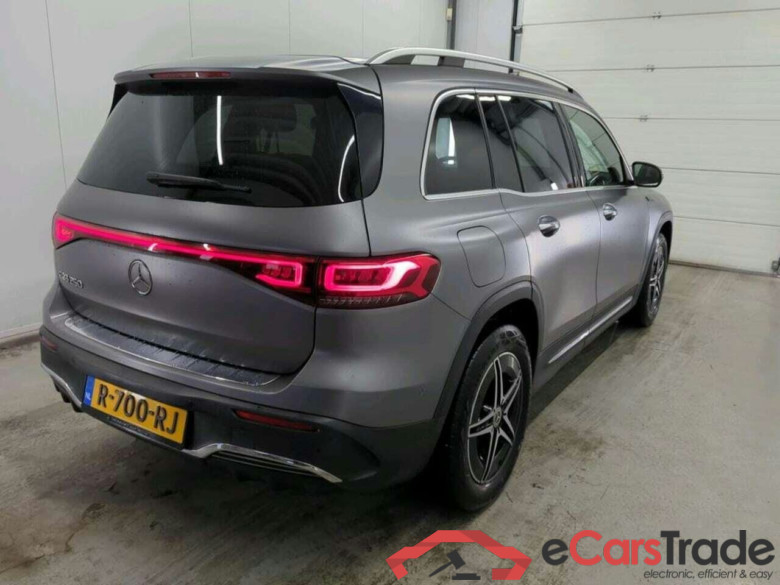 MERCEDES-BENZ EQB 250 AMG Line 7p. #2